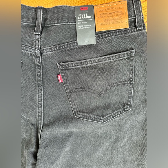 NWT Levi's Premium Loose Straight Leg Black Jeans Women’s Size 31 - Picture 7 of 7